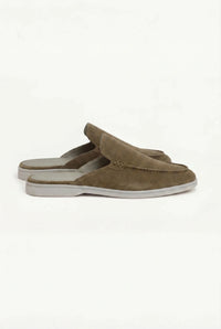 Mule Yacht en Suède Olive