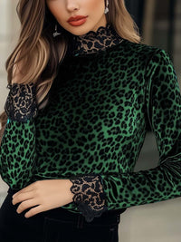 T-shirt en velours imprimé léopard avec panneaux en dentelle pour femmes